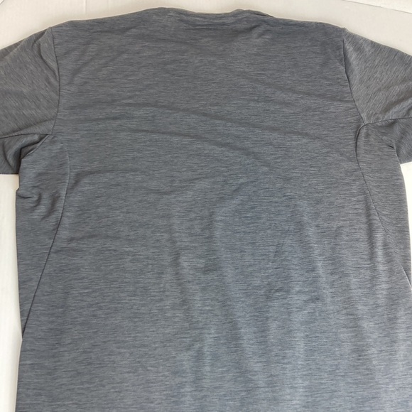 XCEL surfing Tshirt blocks 94% of UVA/UVB - Picture 5 of 6